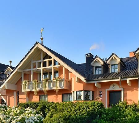 Landhaushotel Hof Wasserkuppe Poppenhausen Extérieur photo