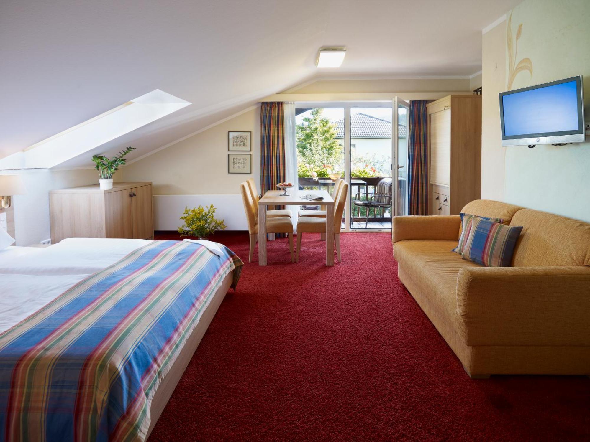 Landhaushotel Hof Wasserkuppe Poppenhausen Extérieur photo