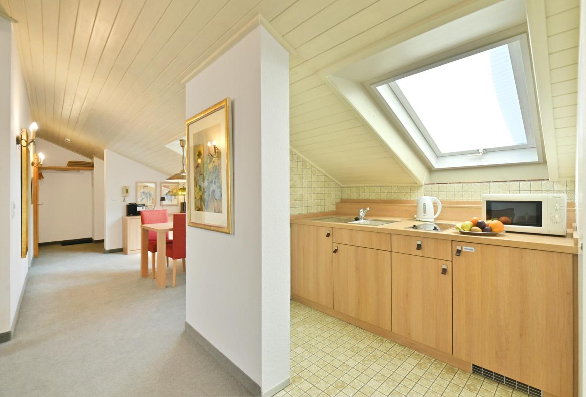Landhaushotel Hof Wasserkuppe Poppenhausen Extérieur photo