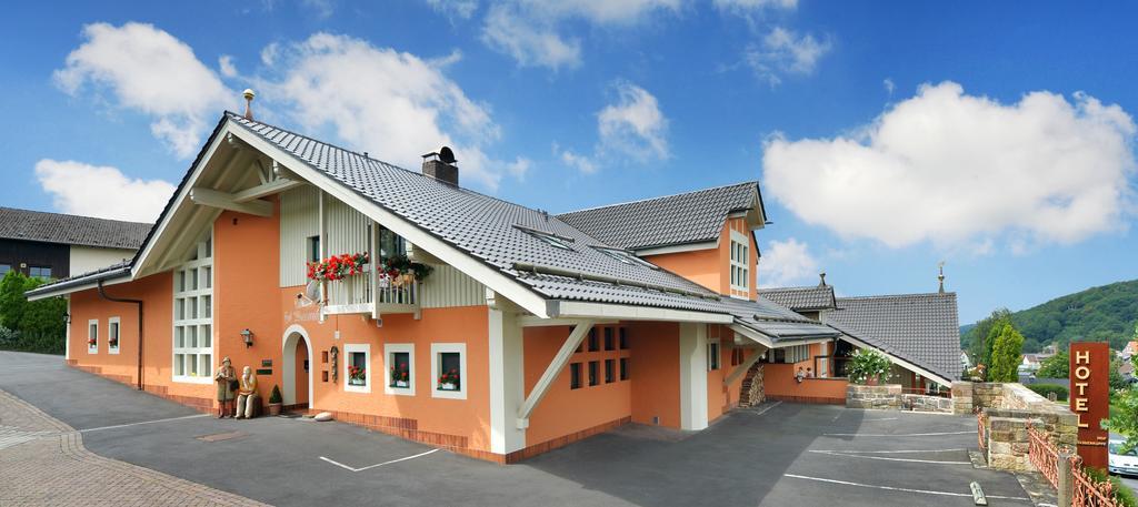 Landhaushotel Hof Wasserkuppe Poppenhausen Extérieur photo