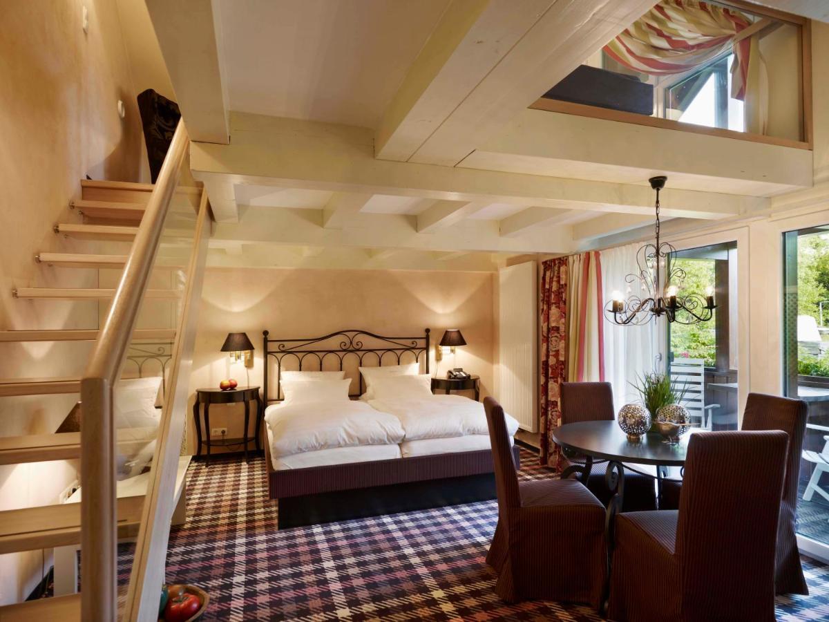 Landhaushotel Hof Wasserkuppe Poppenhausen Chambre photo